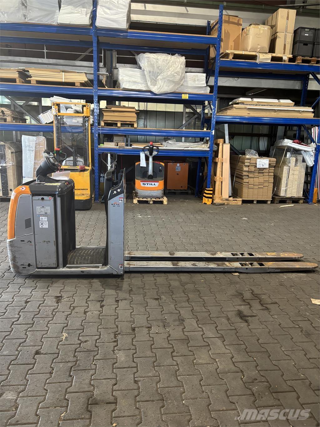 Still OPX 20 Matalakeräilytrukit