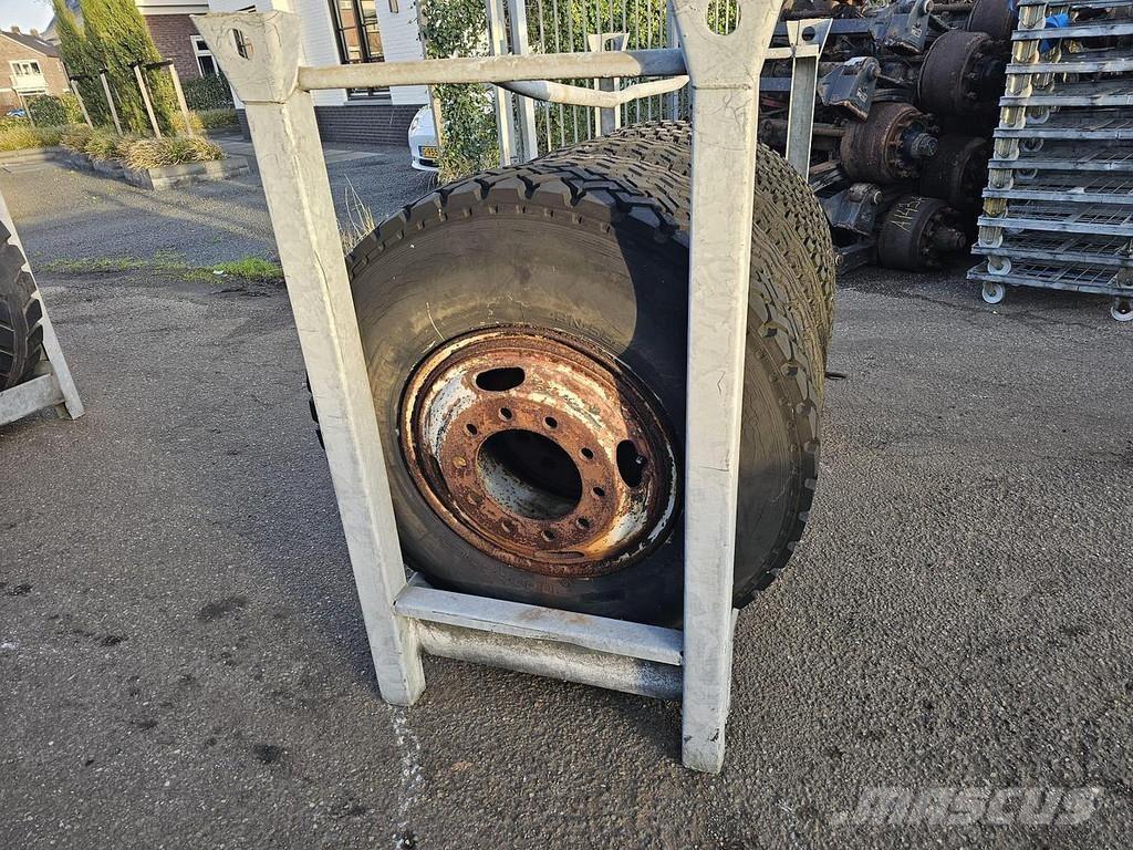  Several 1000 X 20 Perävaunualustat