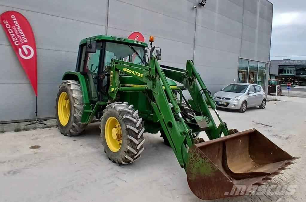 John Deere 6110 Traktorit