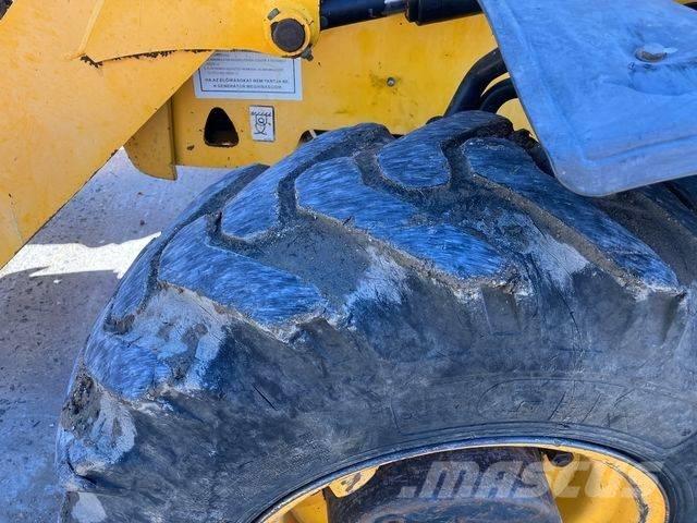 JCB 3 CX Kaivurikuormaajat