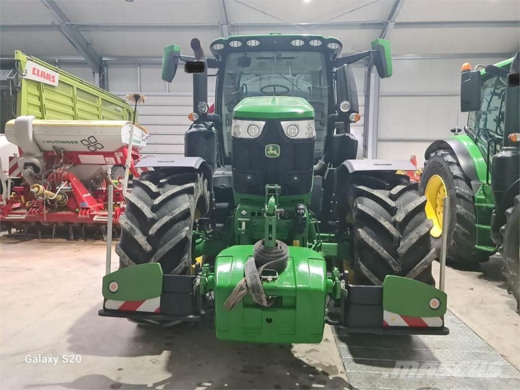 John Deere 6R 230 Traktorit