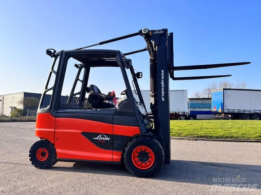 Linde E50HL-01 Sähkötrukit