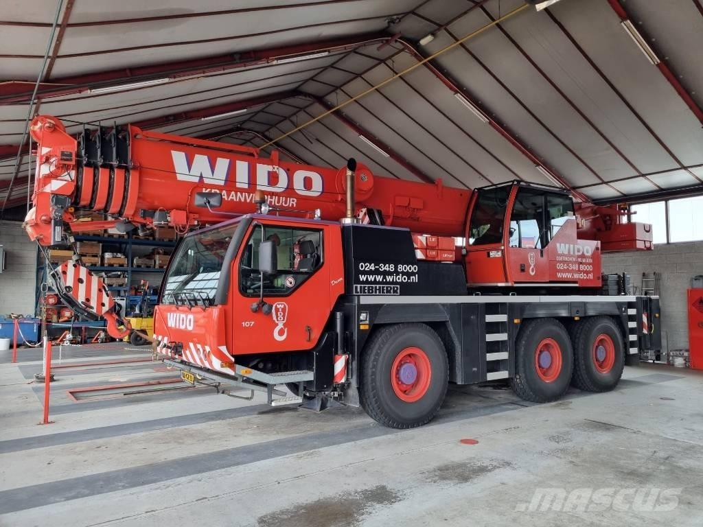 Liebherr LTM 1055-1 Mobiilinosturit