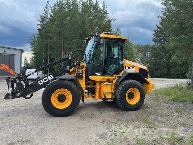 JCB 413K Pyöräkuormaajat