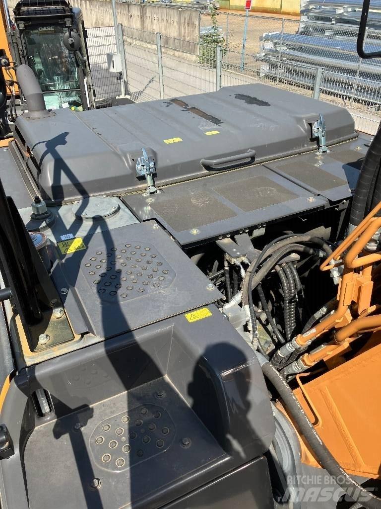 CASE CX 210 D Telakaivukoneet