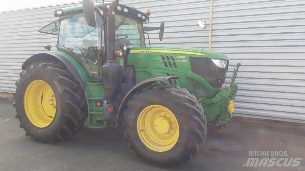 John Deere 6155R Traktorit