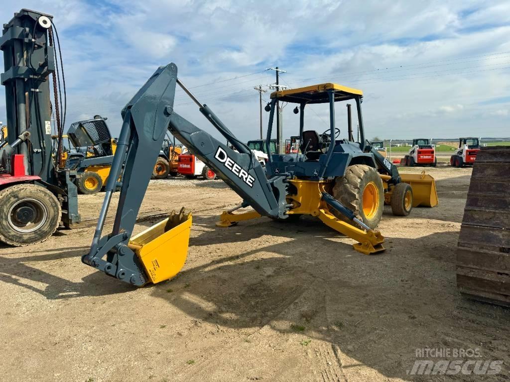 John Deere 410 B Kaivurikuormaajat