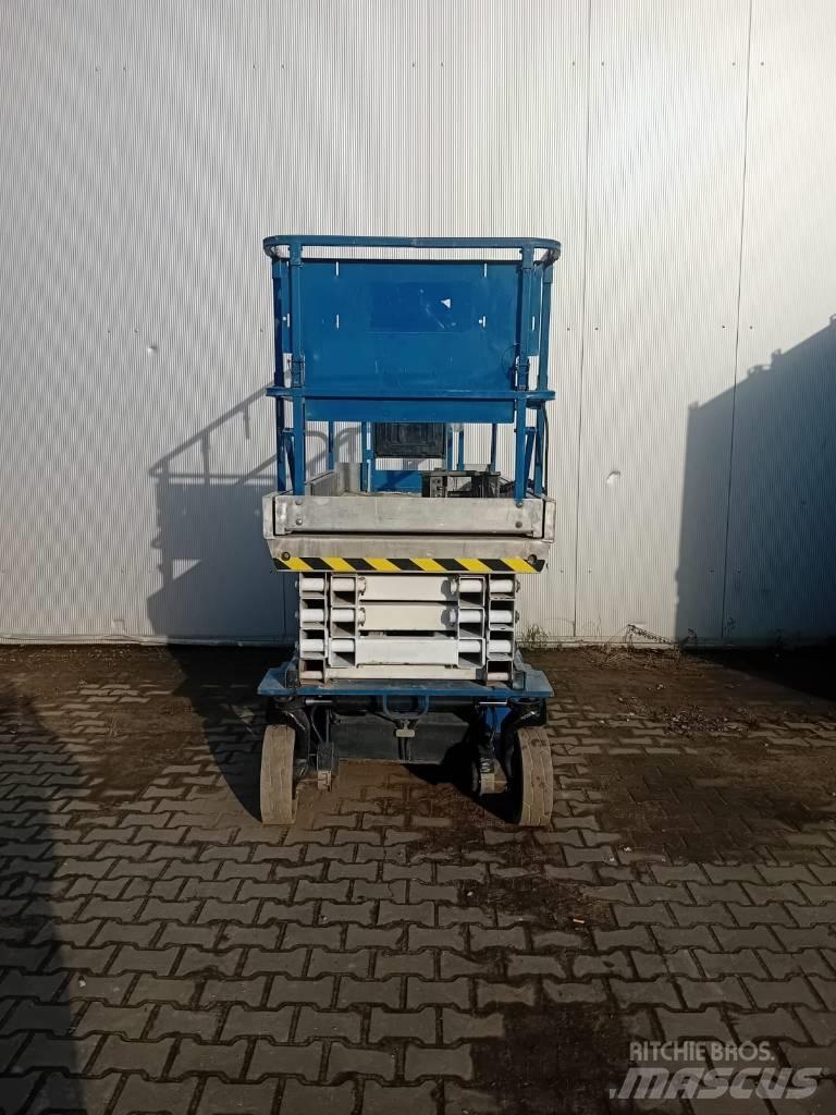 JLG 3246 ES Saksilavat