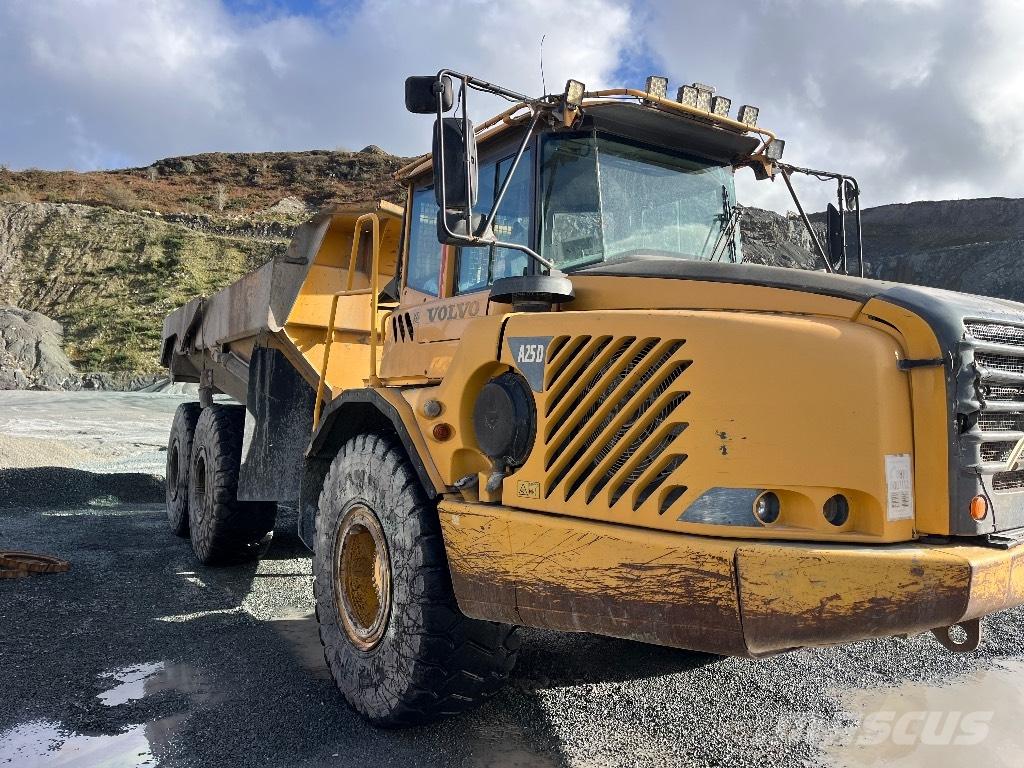 Volvo A 25 D Dumpperit