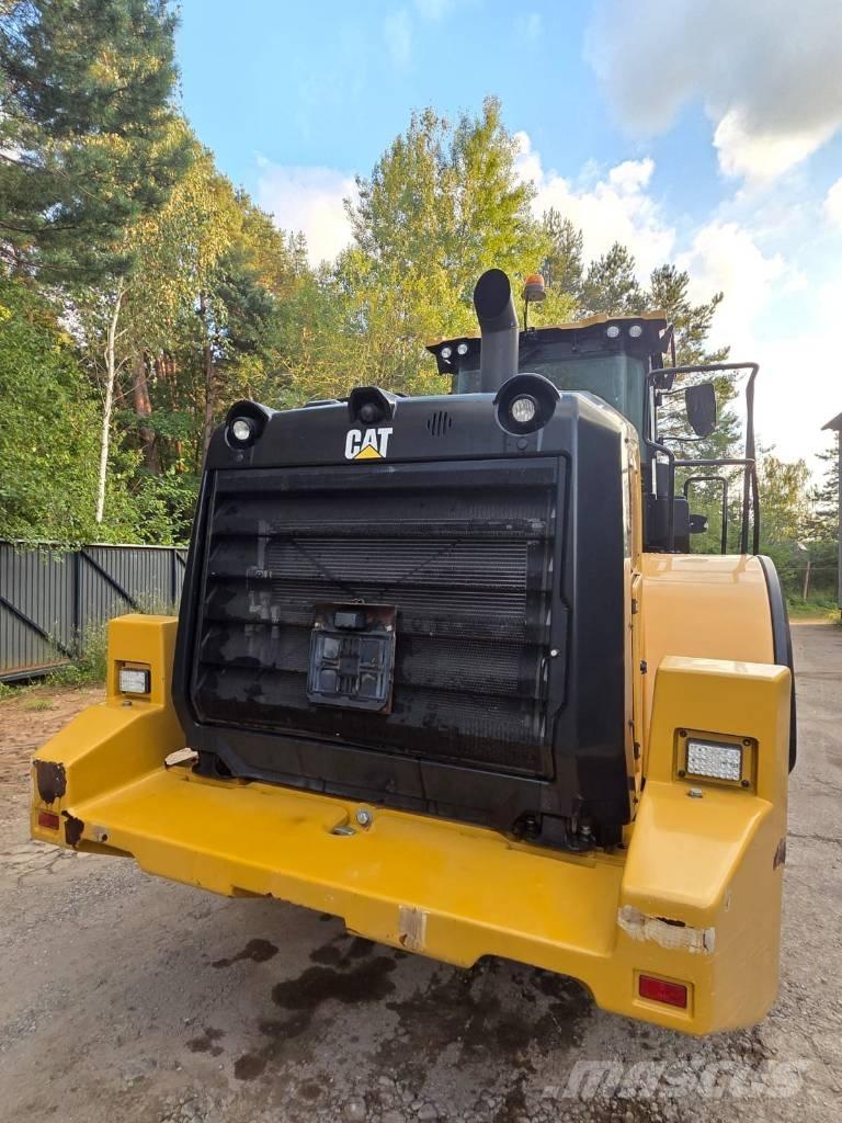 CAT 962 M Pyöräkuormaajat