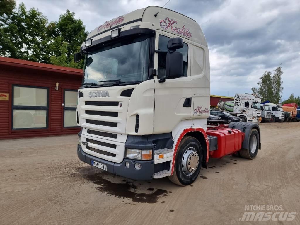 Scania R 440 Vetopöytäautot