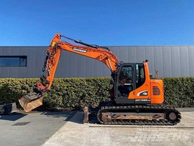 Hitachi 140W-5B Pyöräkaivukoneet