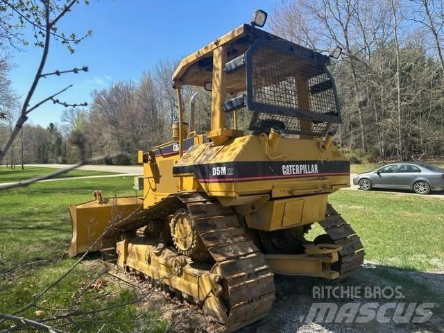 CAT D 5 M XL Telaketjupuskutraktorit