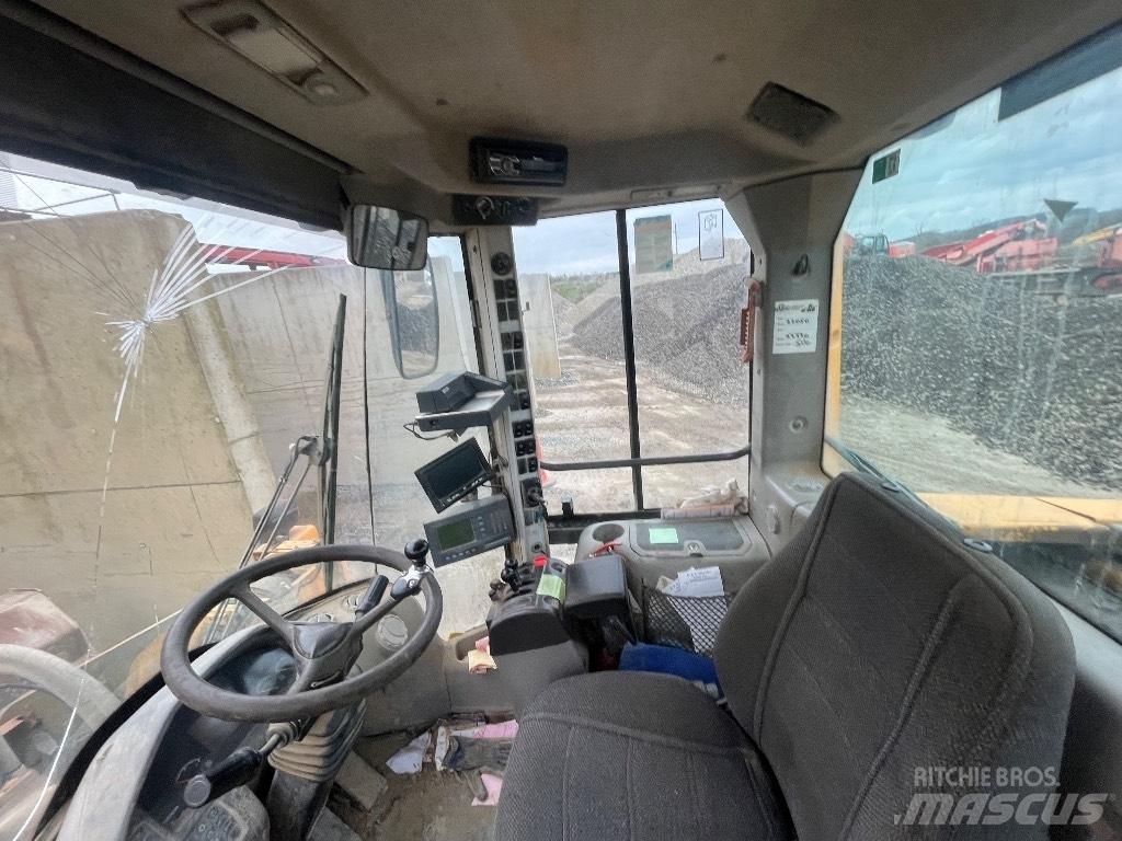 Volvo L 180 F Pyöräkuormaajat