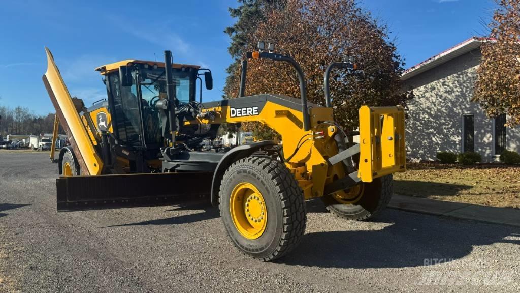 John Deere 872 G Tiehöylät