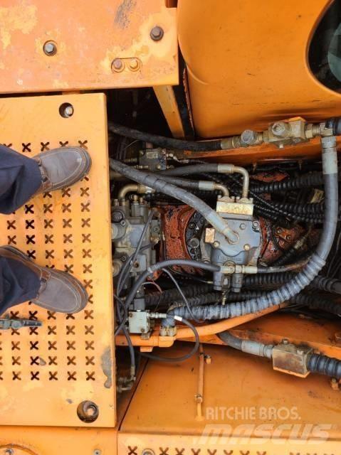 Doosan DX 210 W Pyöräkaivukoneet