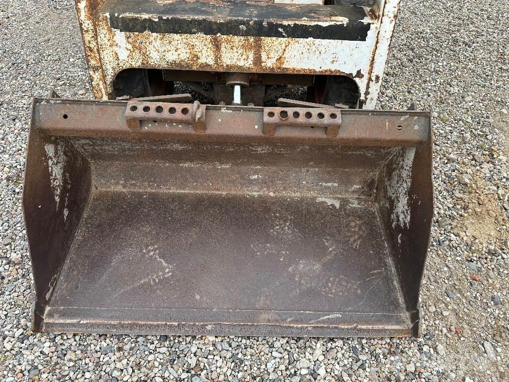 Bobcat 553 Liukuohjatut kuormaajat