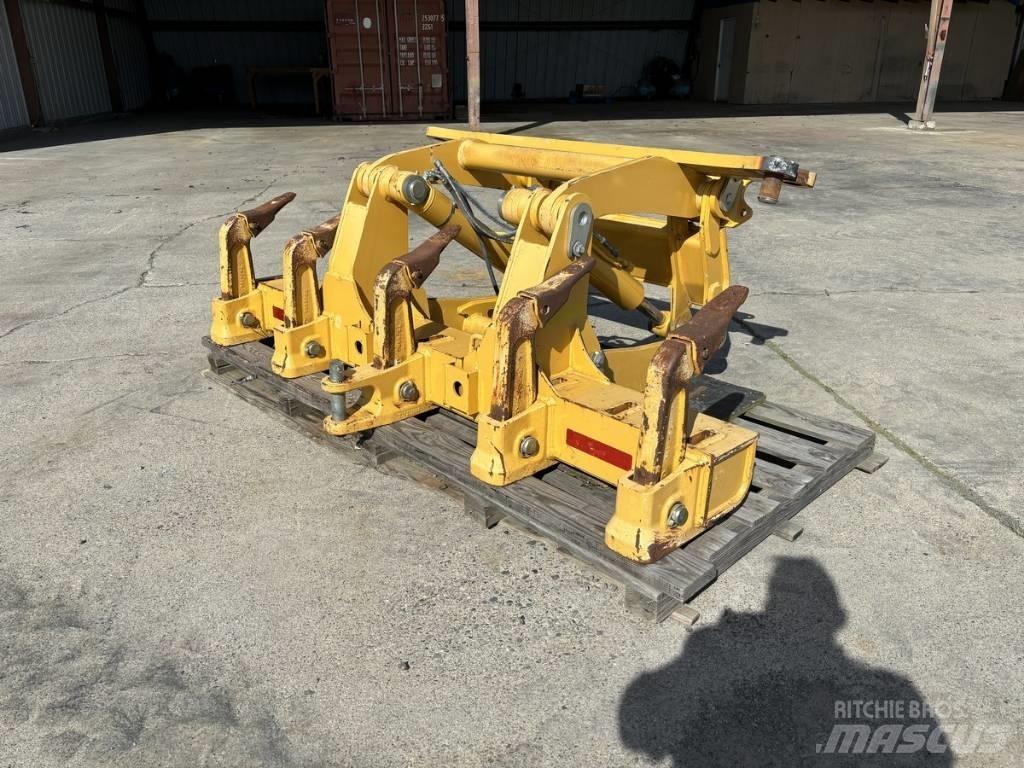 DEERE 770G Muut