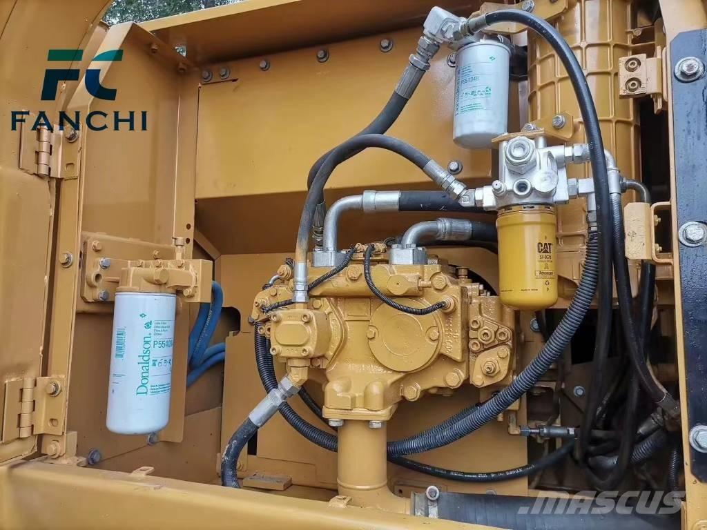 CAT 320 D Telakaivukoneet