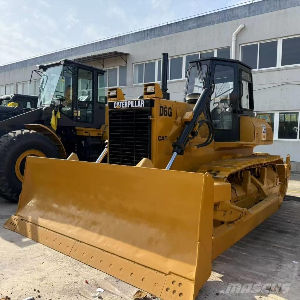 CAT D 6 G Telaketjupuskutraktorit