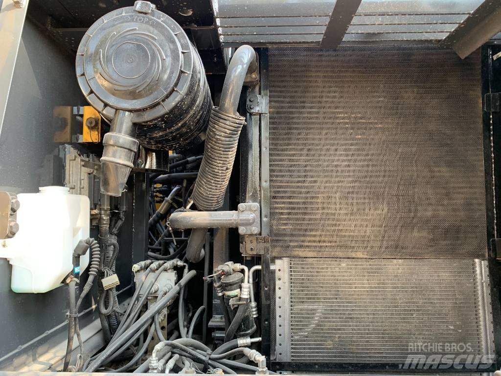 Volvo EC 140 Telakaivukoneet