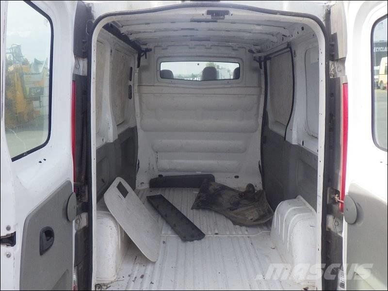 Renault Trafic 2 Jakeluautot