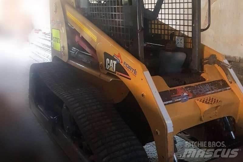 CAT Bobcat Muut kuorma-autot