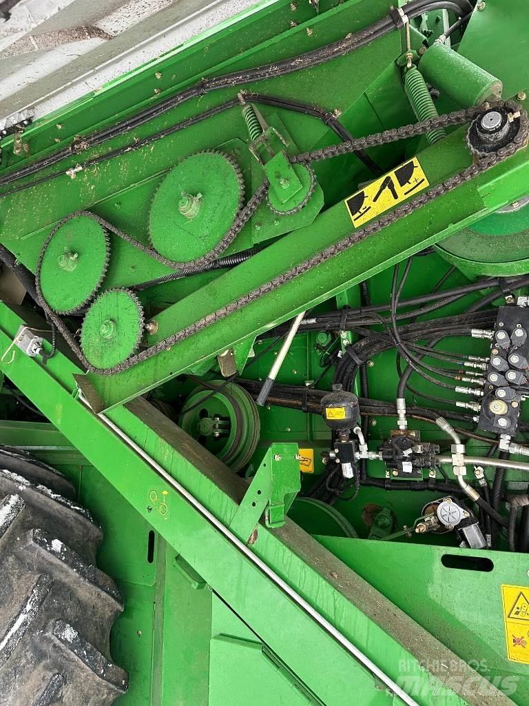 John Deere T550 Leikkuupuimurit