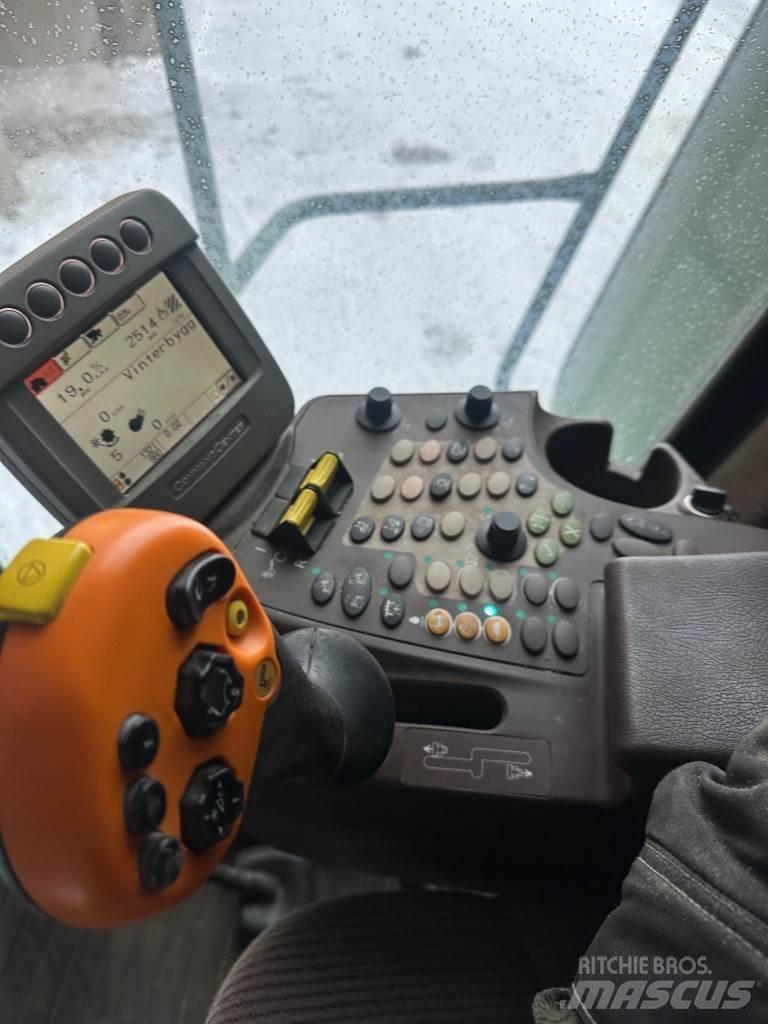 John Deere T550 Leikkuupuimurit