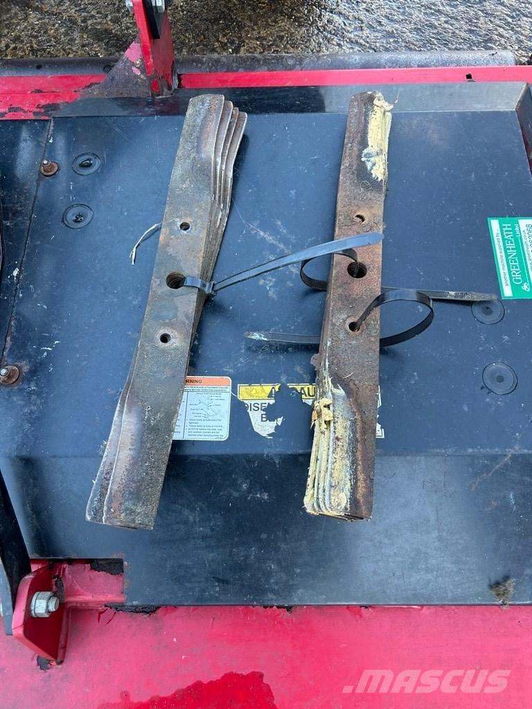 Progressive SDR-90 Pyörillä varustetut leikkurit