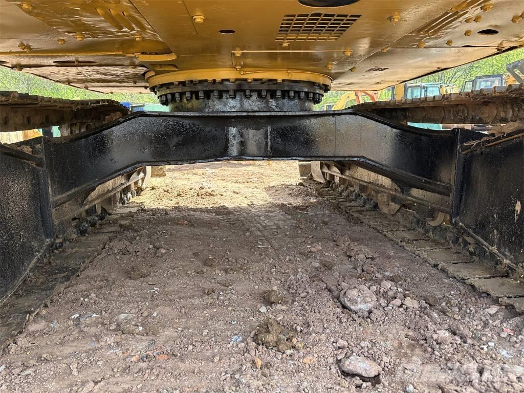 CAT 312 D Telakaivukoneet