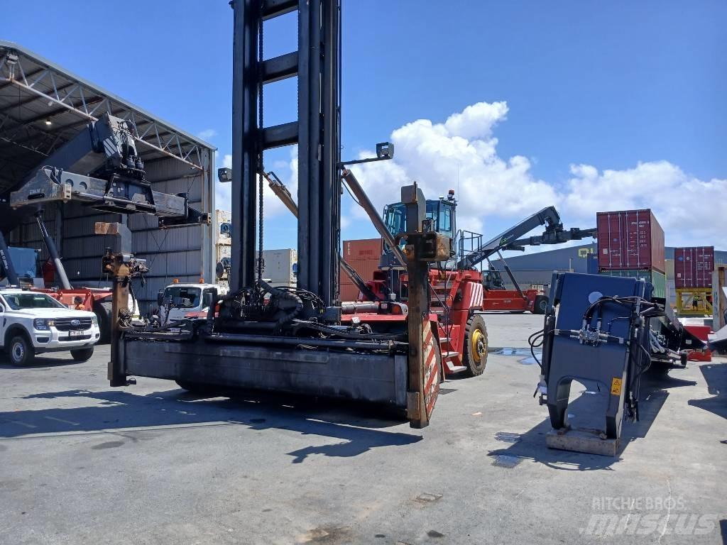 Kalmar DCG100-45ED7 Kontinkäsittelytrukit
