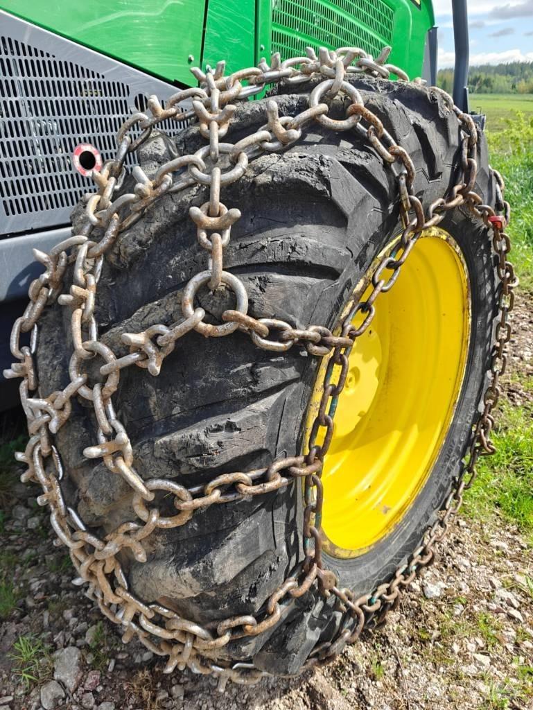 John Deere 1170 G Harvesterit