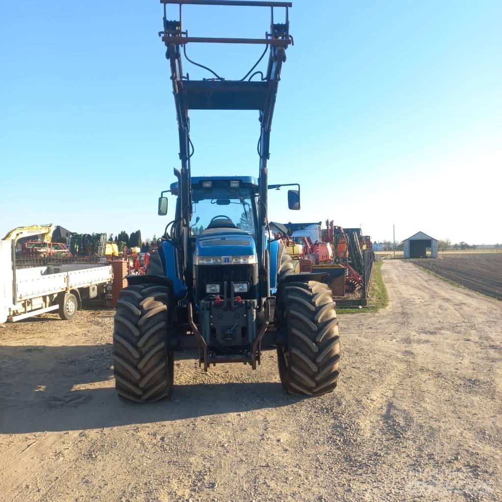 New Holland 8770 Traktorit