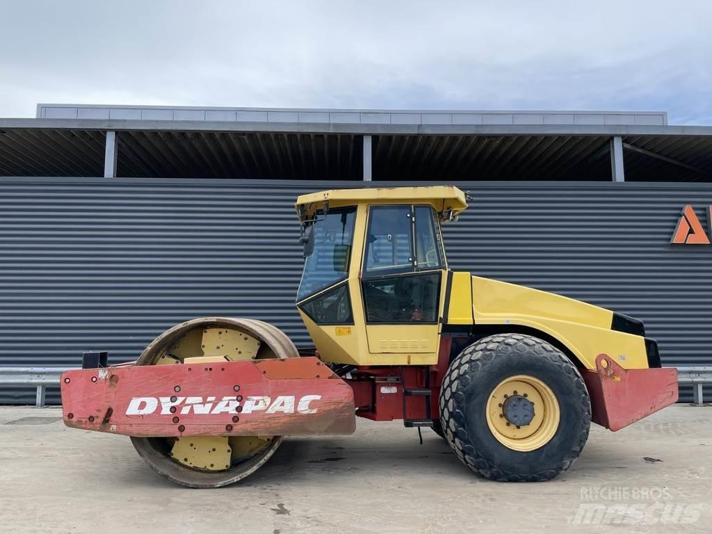 Dynapac CA512D Yksivalssijyrät