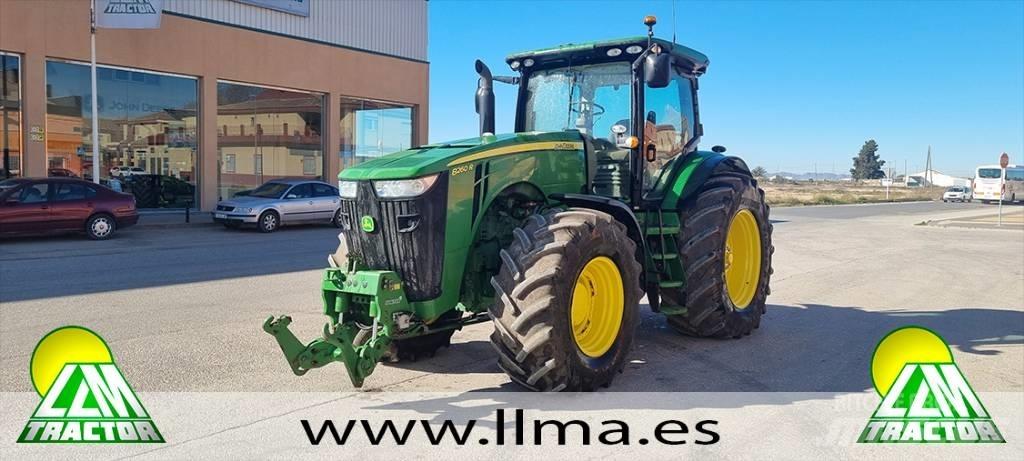 John Deere 8260 R Traktorit