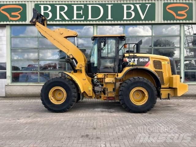 CAT 962 M Pyöräkuormaajat