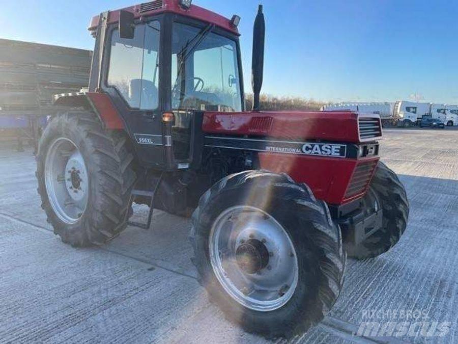 CASE 956XL Traktorit
