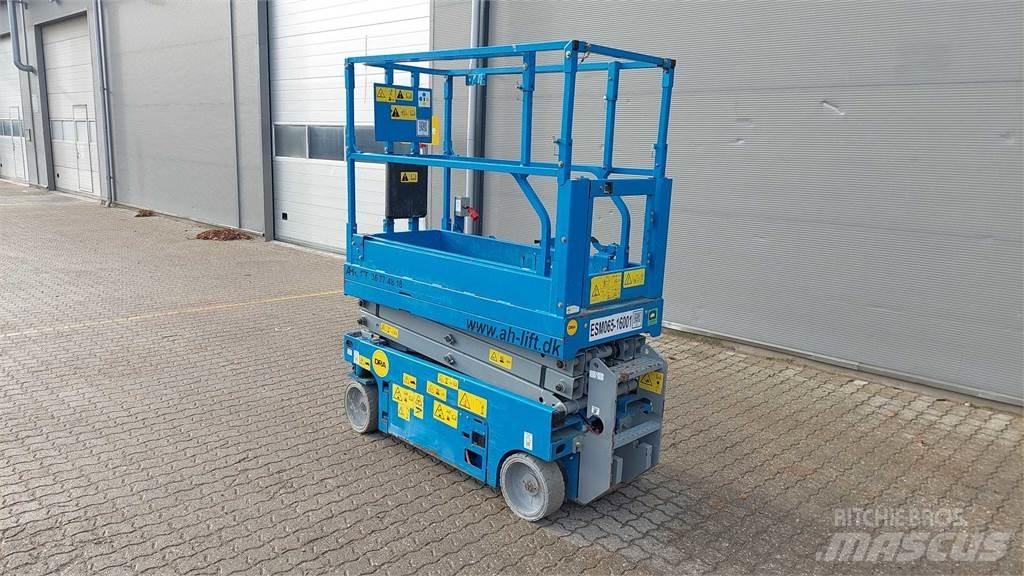 Genie GS1530 Saksilavat