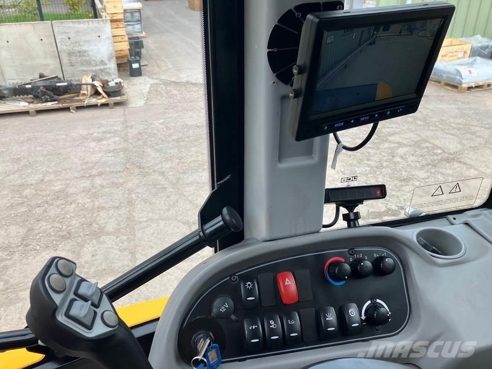 JCB TM320 Pienkuormaajat