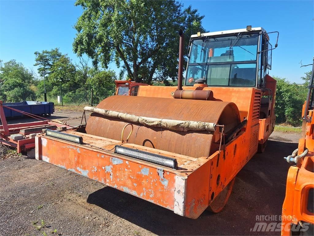 Stavostroj VH 1700 Muut koneet