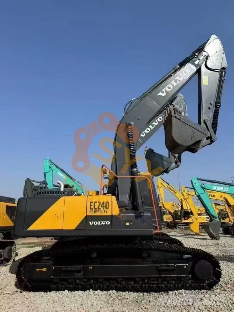 Volvo EC 240 D Telakaivukoneet