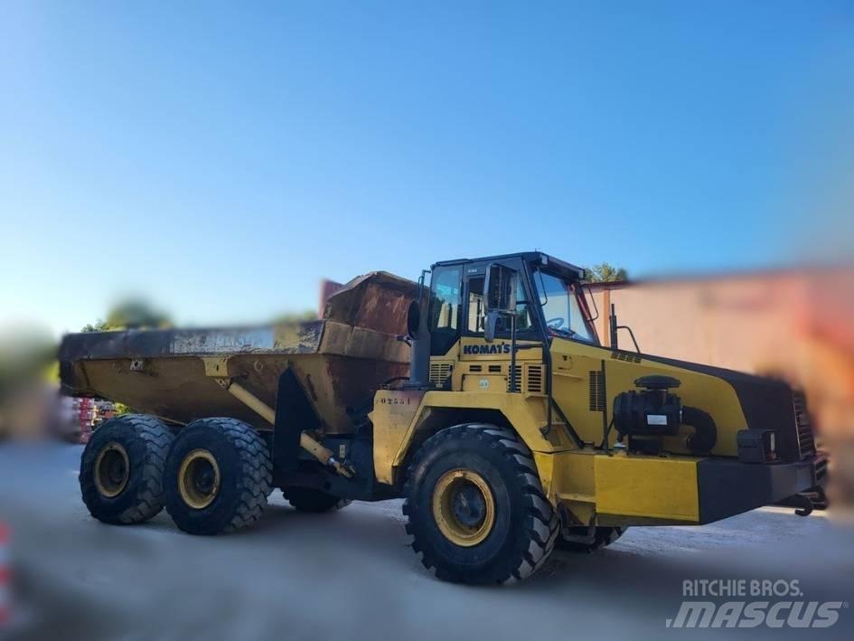 Komatsu HM 300 Dumpperit
