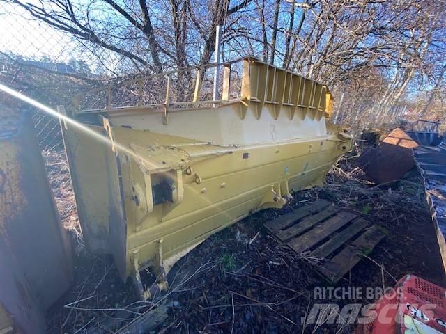 CAT D7E  U-blade, new Puskulevyt