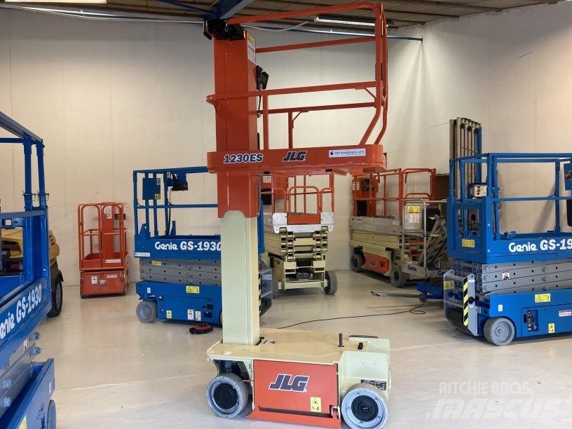 JLG 1230 ES Henkilönostimet ja nostolaitteet