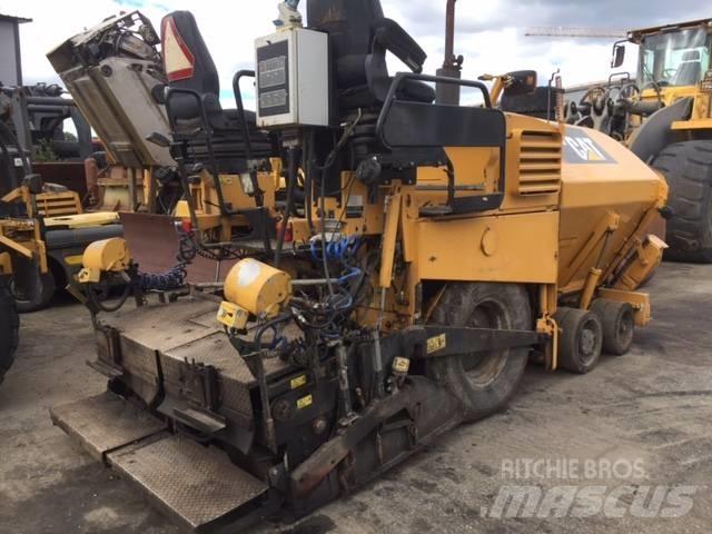 CAT AP 300 Asfalttikoneet