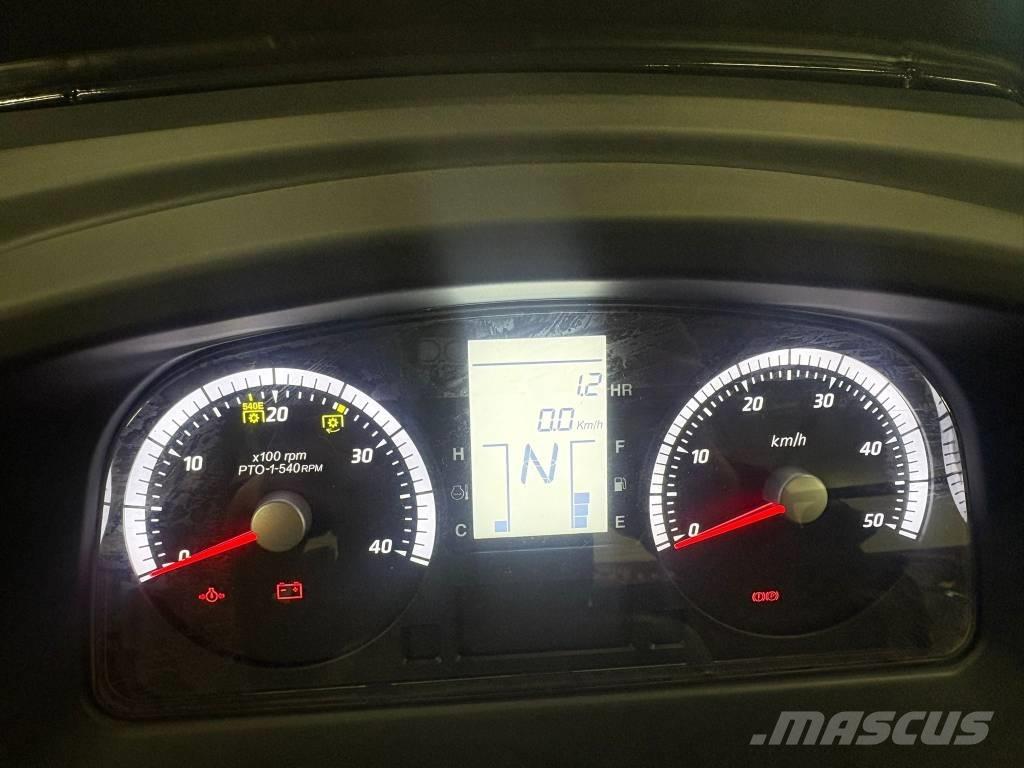 Kioti dk6020hst Traktorit