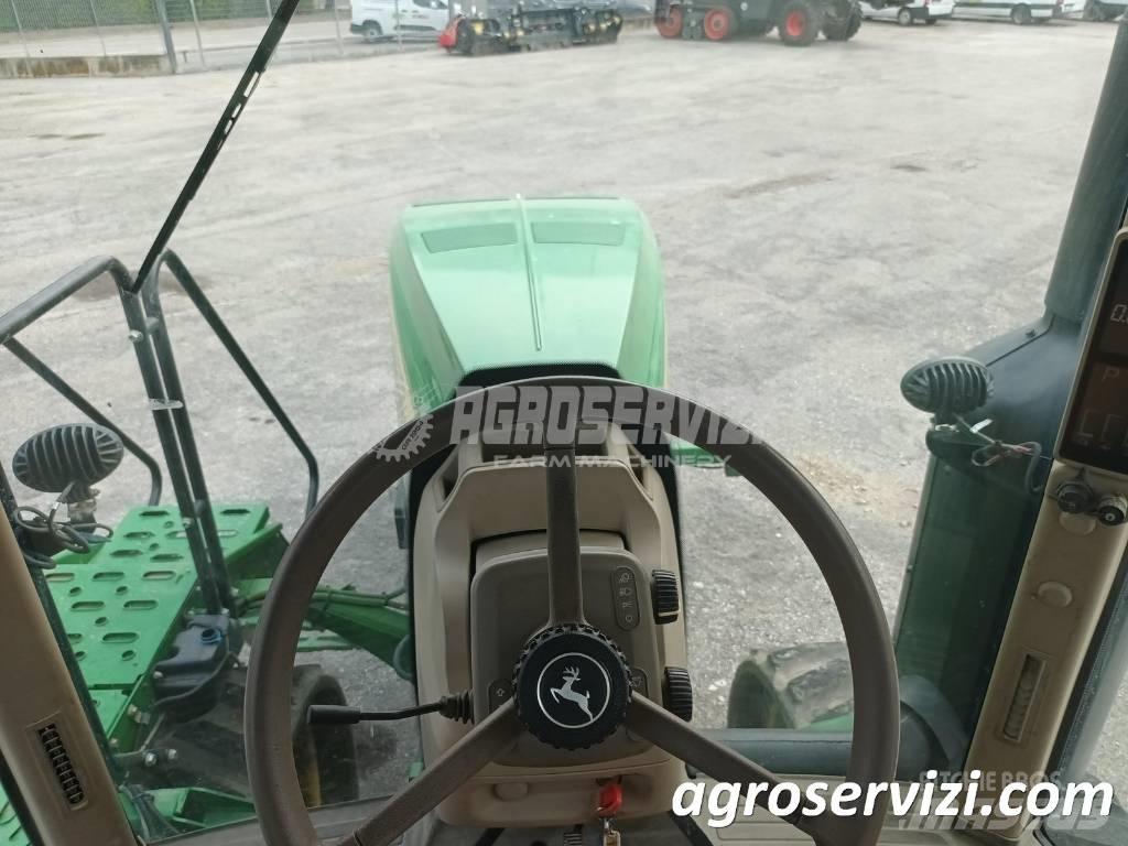 John Deere 8310 RT Traktorit