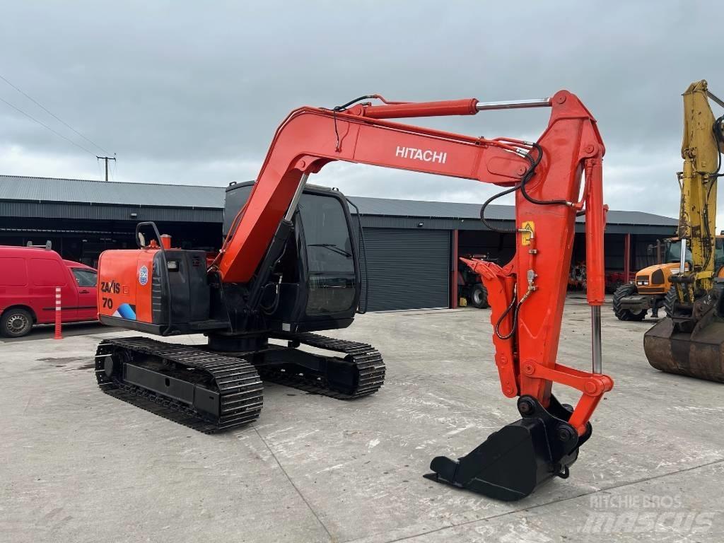 Hitachi Zaxis 70 Midikaivukoneet 7t - 12t