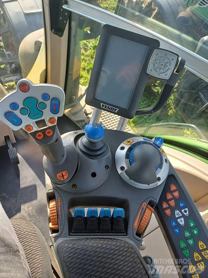 Fendt 826 Profi Traktorit